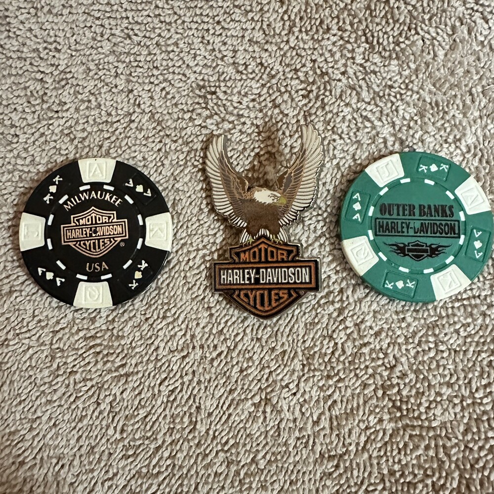 Harley Davidson 2008 Pin and Milwaukee and Outer Banks Poker Chips